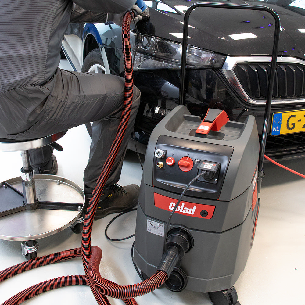 Mobile Vacuum Cleaner CMV 8-M EA/PA