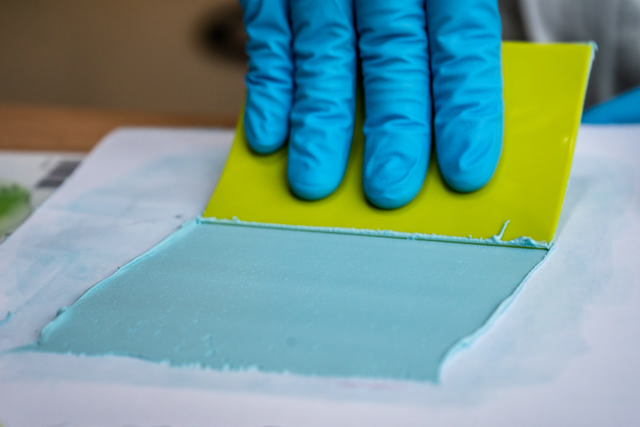 Polyester putty UL Azure 1kg + hardener - ultra light