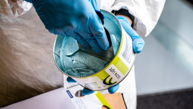 Polyester putty UL Azure 1kg + hardener - ultra light