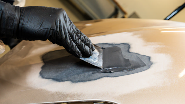 Plastfill-Polyester putty for plastic- 1 kg + hardener