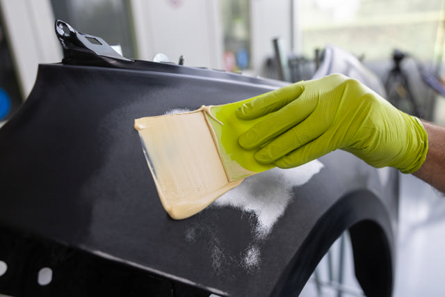 Polyester putty – light and easy to sand – 3.8kg